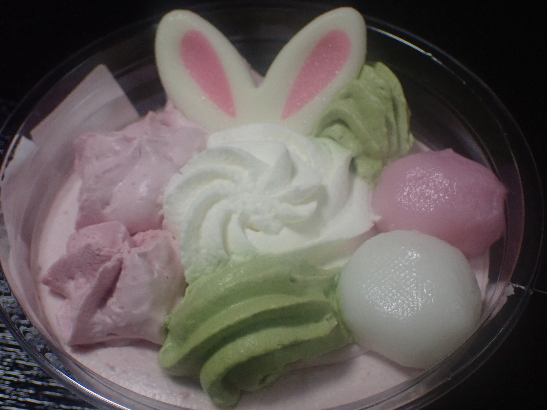 期間限定のうさぎパフェを堪能』by tehi07 : リバージュ 鳳店